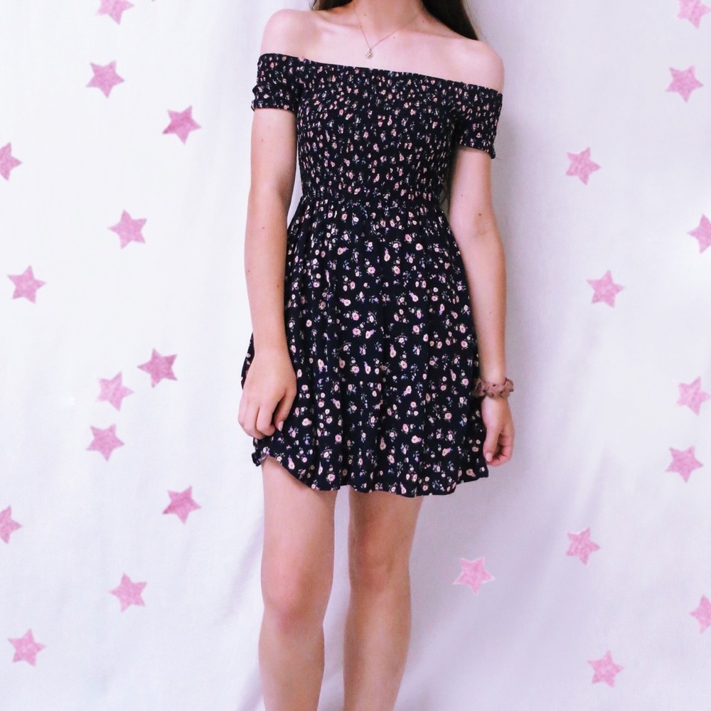 Brandy Melville Off The Shoulder Floral Dress